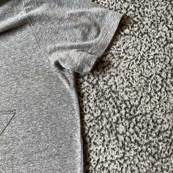 Star Wars branded Vader Helmet schematic T-shirt. - Picture 7 of 7